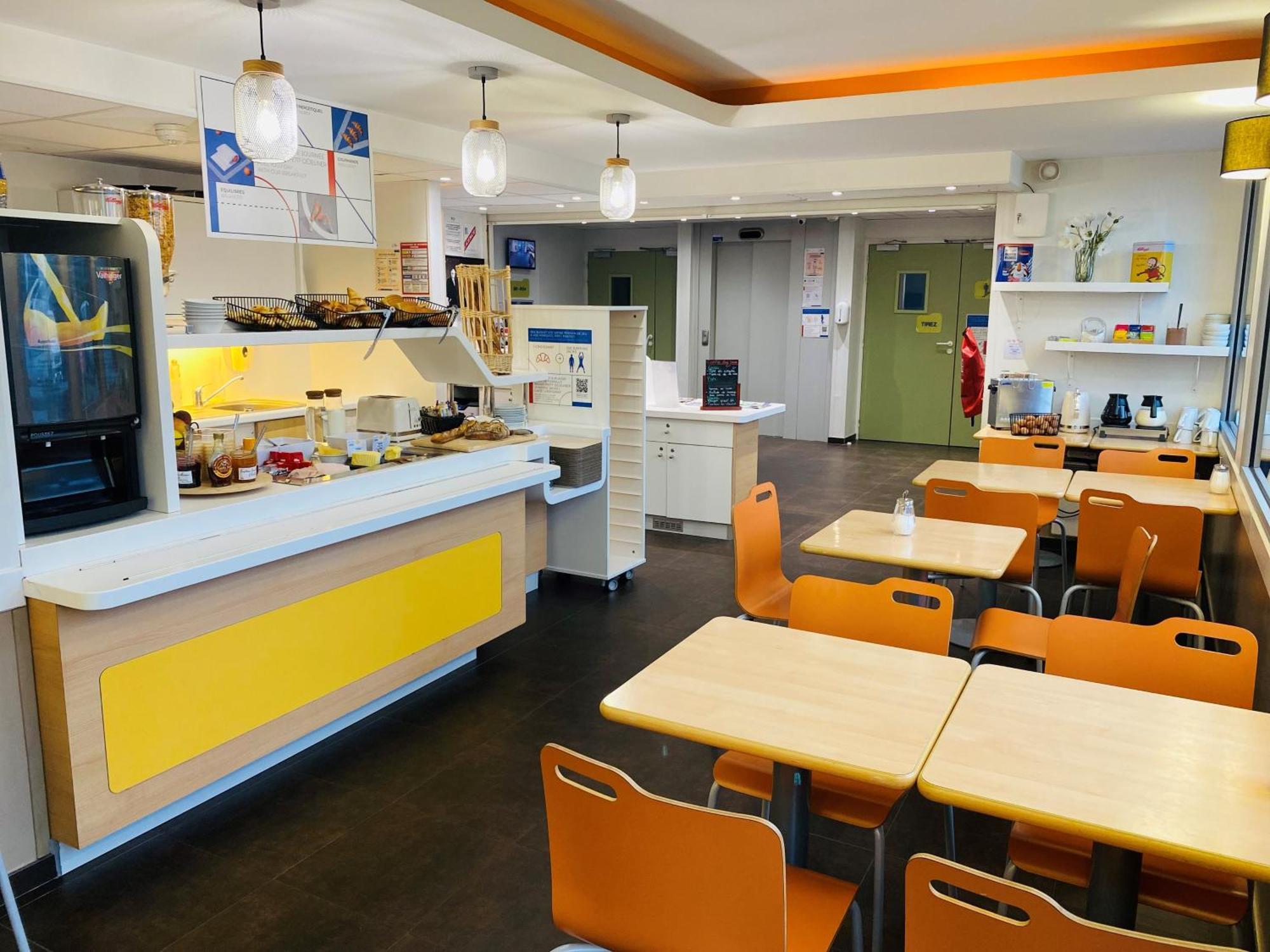 Ibis Budget Noyon Zewnętrze zdjęcie