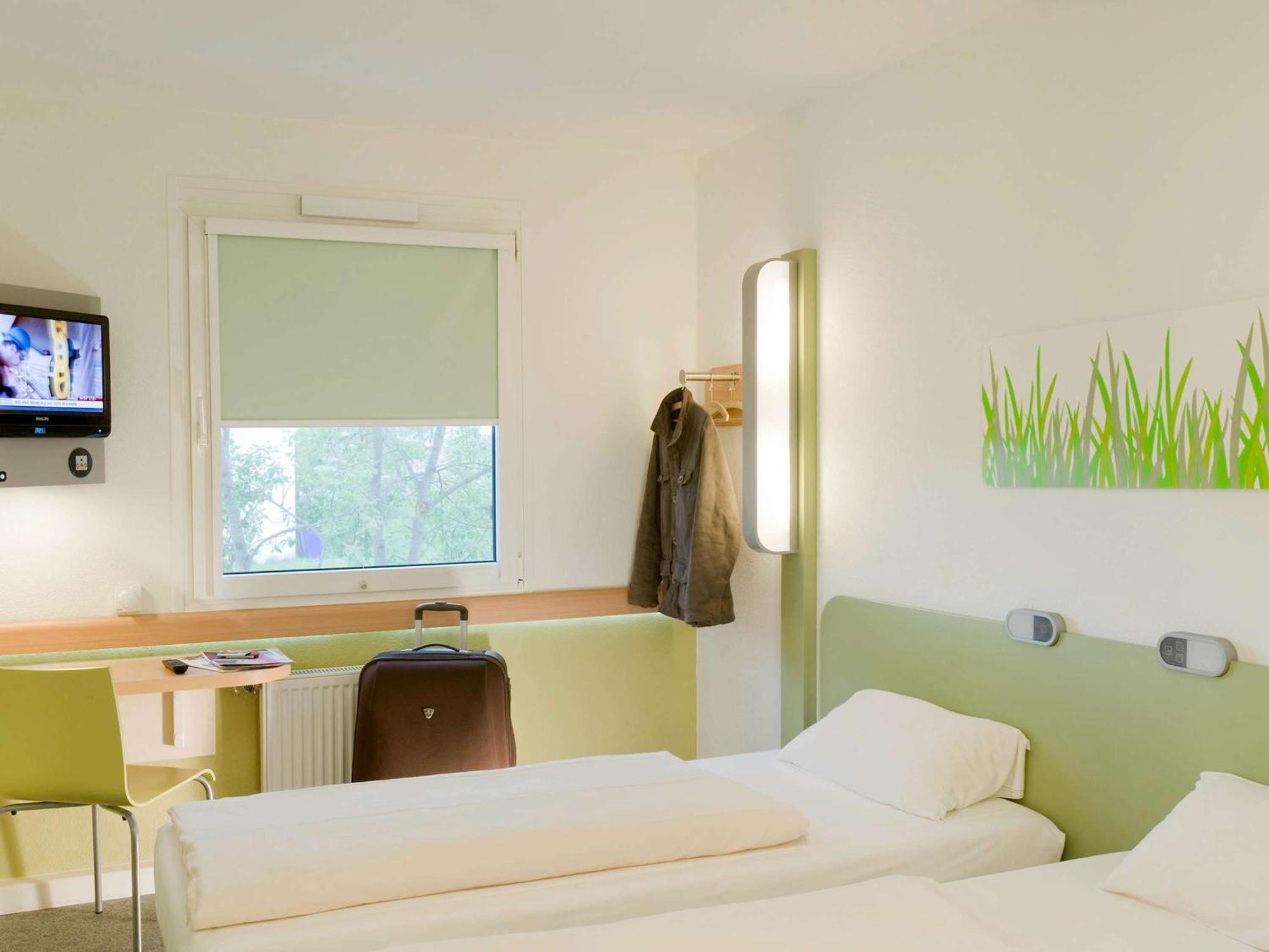 Ibis Budget Noyon Zewnętrze zdjęcie